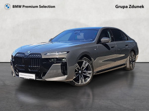BMW 740
